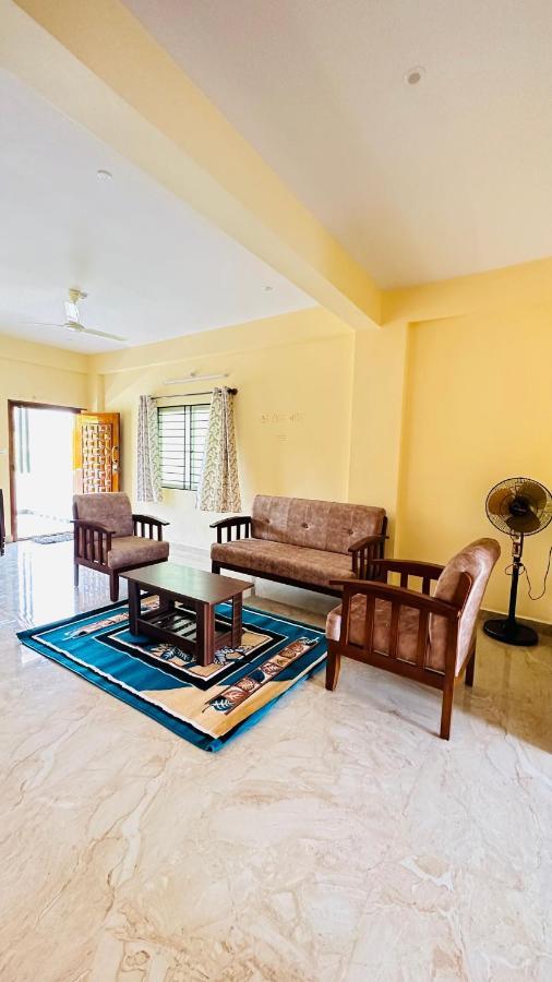 Navile Apartments Chikmagalūr Exterior foto